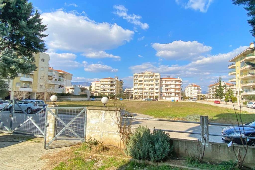 Art Decor Luxury Apartment Komotiní Kültér fotó